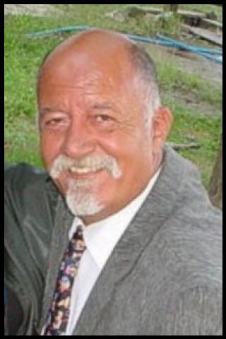 Famous People with name S&uuml;mer