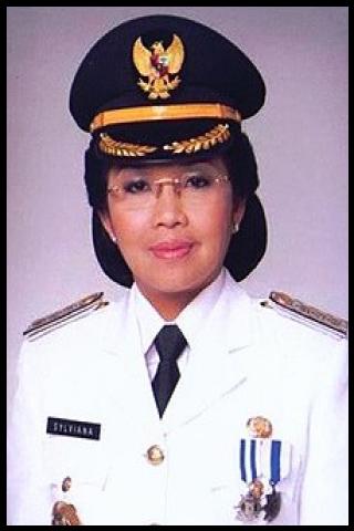 Famous People with name Sylviana