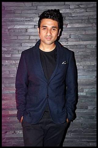 Famous People with name Vir