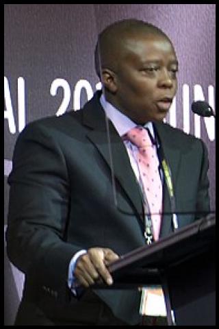 Famous People with name Yance