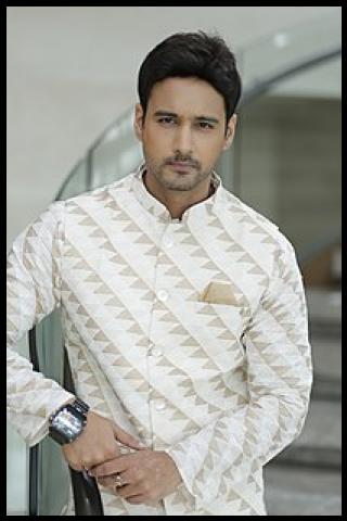 Famous People with name Yash