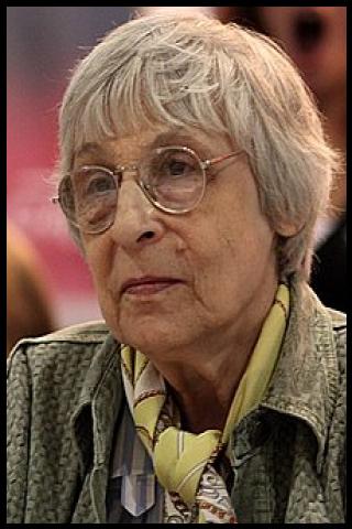 Famous People with name Yunna