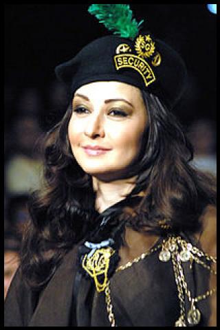 Famous People with name Zeba