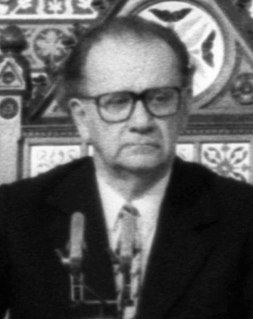 György Szabad