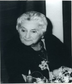 Dora Bloch