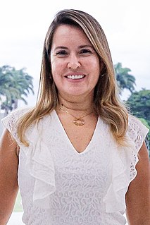 Paula Mourão