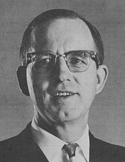 Robert W. Straub