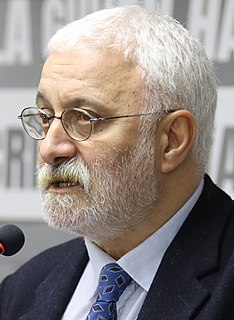 Saruhan Oluç