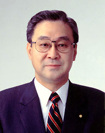 Tsutomu Yamazaki